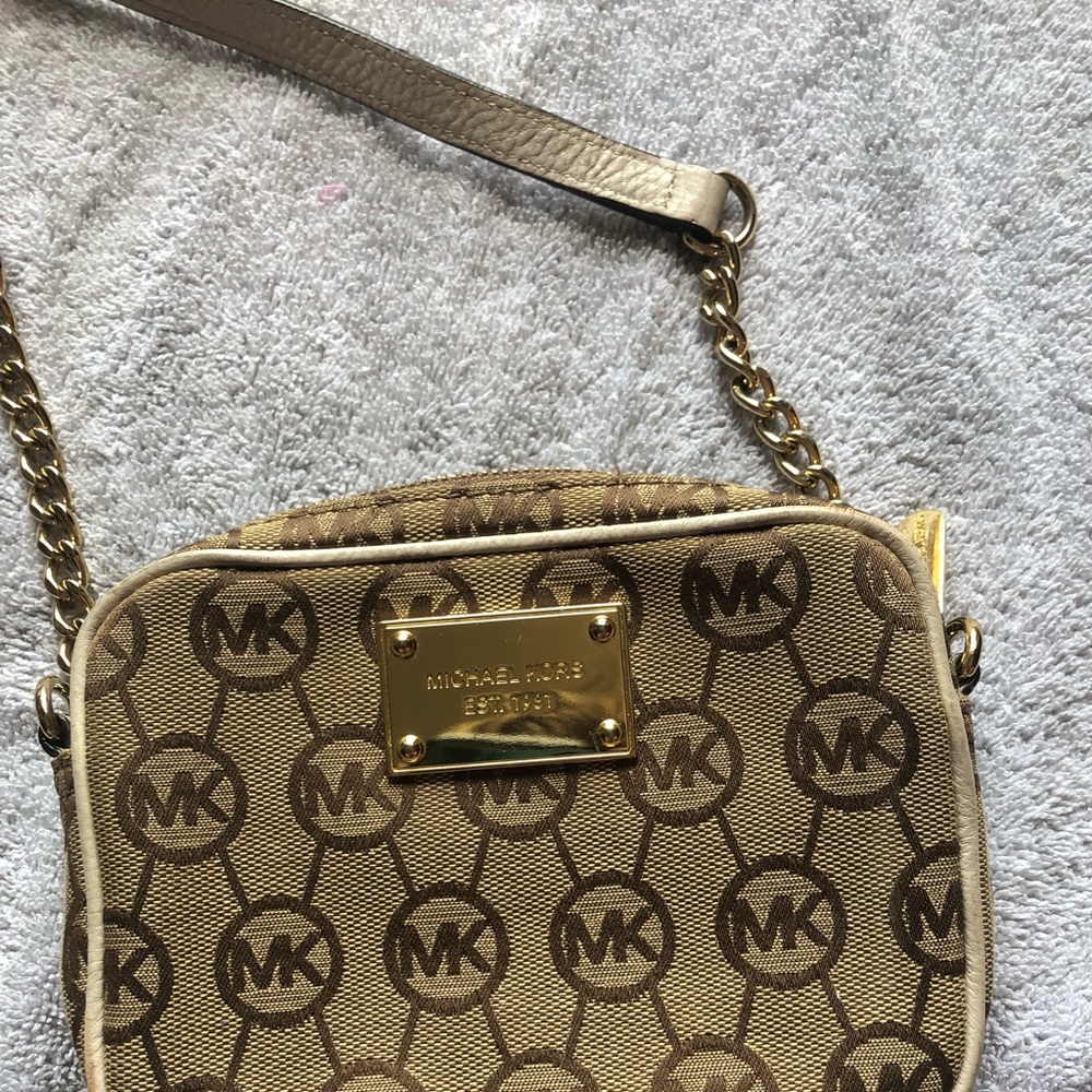 Michael Kors small cross body